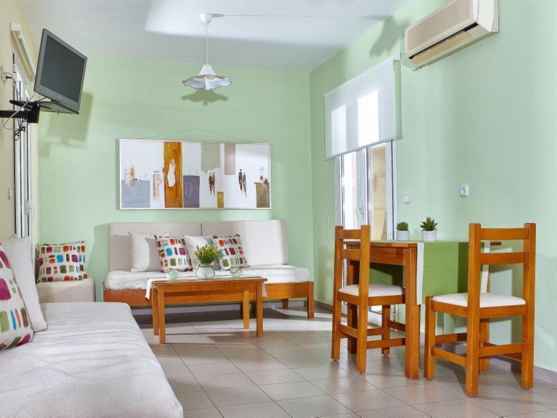 Everest Apartments And Suites Sztalída Kültér fotó